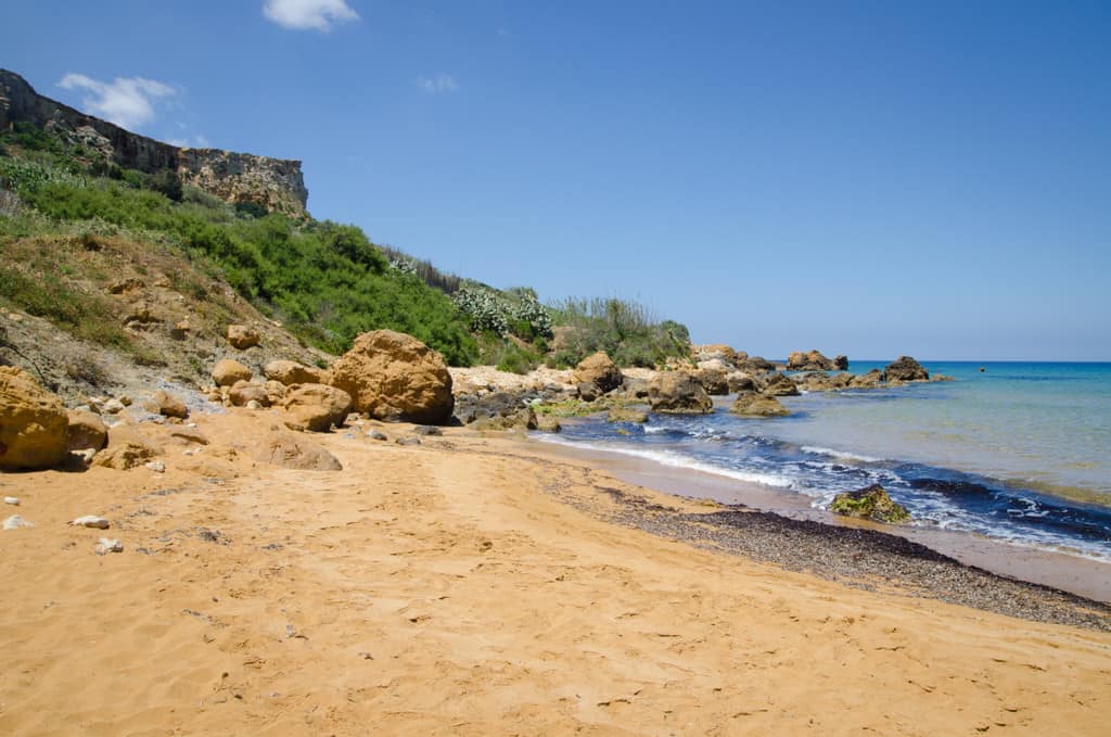 Plage de Malte en janvier sous un climat doux