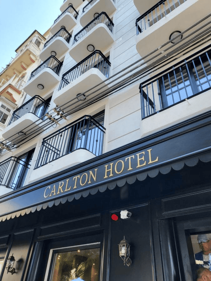 Carlton Hôtel 